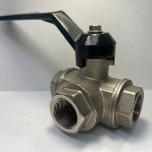 LLAVE 3 VÍAS H-H-H TIPO L 3/4" BSP DN 20